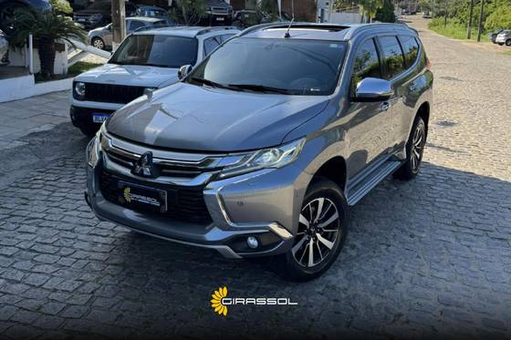 MITSUBISHI PAJERO SPORT 2.4 16V MIVEC TURBO DIESEL HPE AWD AUTOMÁTICO